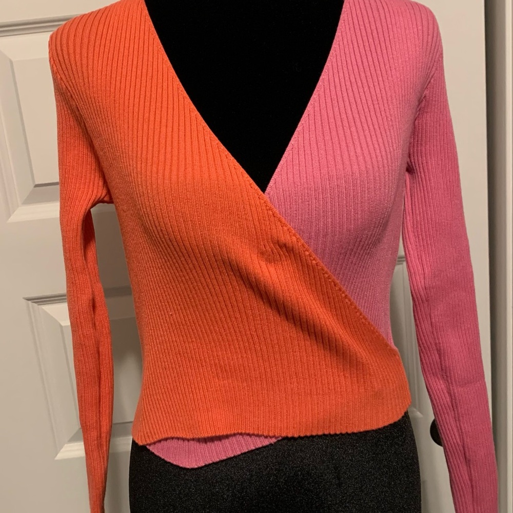 Women’s Ribbed V-Neck Colorblock Wrap Sweater - Pink & Orange